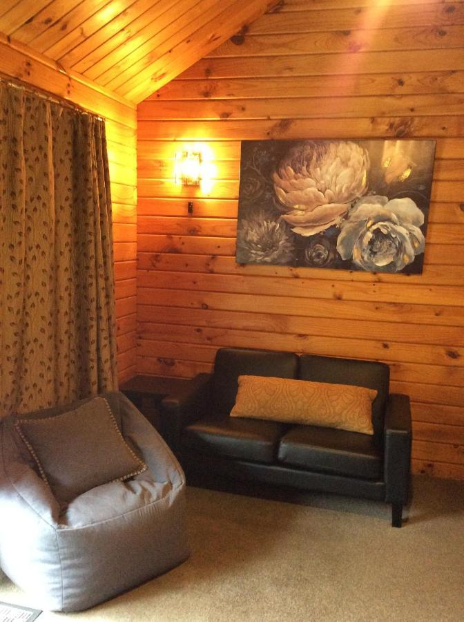 Alpine Lodge Motel Hanmer Springs Extérieur photo