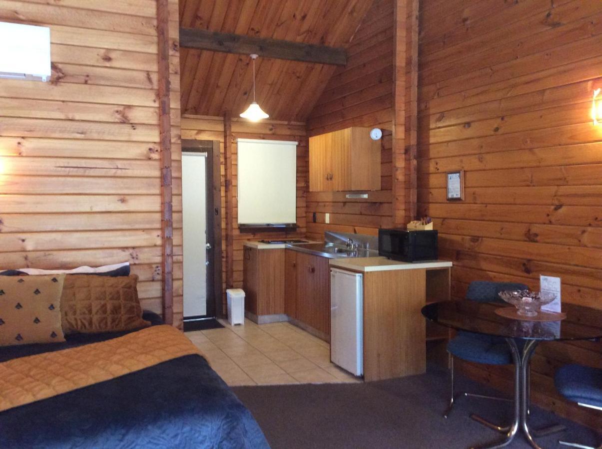 Alpine Lodge Motel Hanmer Springs Extérieur photo